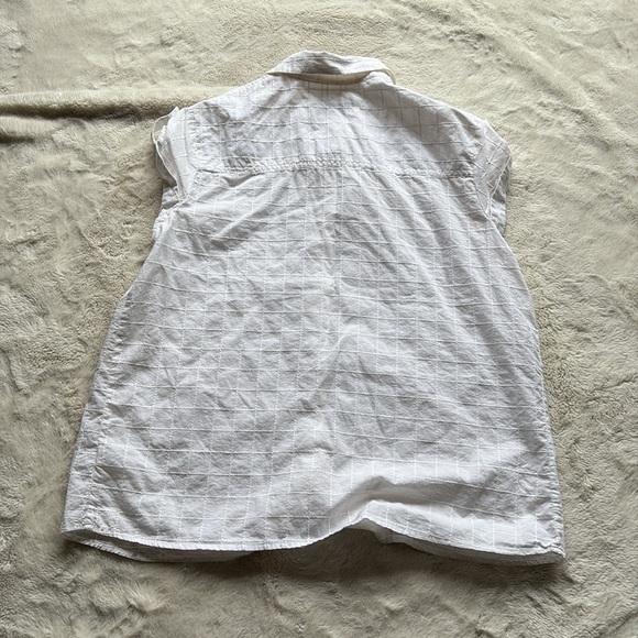 Merona White Cap Sleeve Button Down Shirt Textured Lightweight Collared XL - Picture 3 of 5